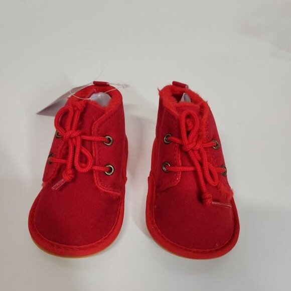 Baby Non-slip lace up booties in red - Size 120mm (6-12 months) - Picture 2 of 9